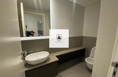 Apartment - 2 Bedrooms - 3 Bathrooms for rent in Vida 1 - Vida Residences - Aljada - Sharjah