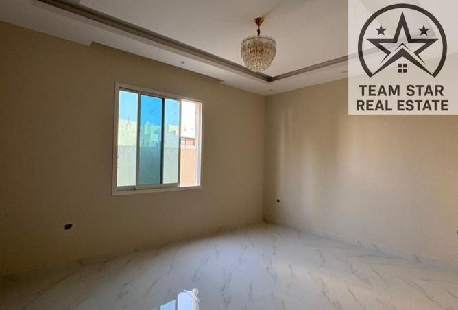 77388599 - Property Image 3