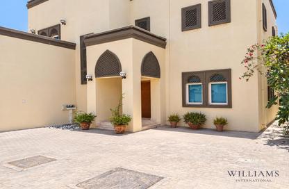Villa - 3 - 4 for rent in District 5 - Jumeirah Park - Dubai Villa - 3 - 4 for rent in District 5 - Jumeirah Park - Dubai