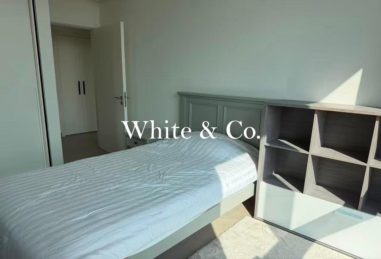 Vacant | Corner Two bedroom | Furnished photo 7