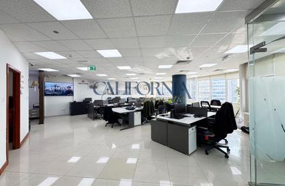 Office Space - Studio for sale in Damac Executive Heights - Barsha Heights (Tecom) - Dubai