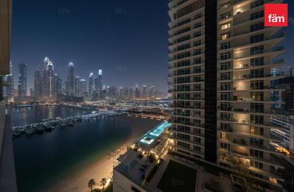 شقة - غرفة نوم - 1 حمام للبيع في برج Marina Vista 1 - مارينا فيستا - إعمار بيتشفرونت - دبي هاربور - دبي