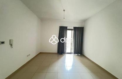 Apartment - 1 Bedroom - 1 Bathroom for sale in Hayat Boulevard 2A - Hayat Boulevard 2 - Hayat Boulevard - Town Square - Dubai