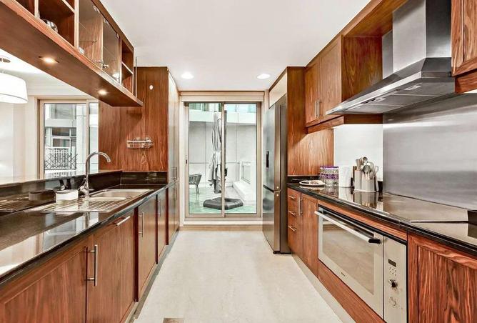 105538438 - Property Image 3