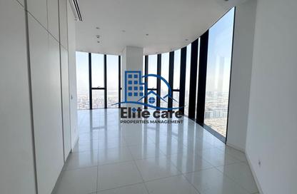 Apartment - 4 - 5 for rent in Burj Mohammed Bin Rashid at WTC - Corniche Road - Abu Dhabi