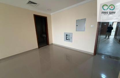 Apartment - 1 Bedroom - 2 Bathrooms for rent in Al Jurf 3 - Al Jurf - Ajman Downtown - Ajman Apartment - 1 Bedroom - 2 Bathrooms for rent in Al Jurf 3 - Al Jurf - Ajman Downtown - Ajman