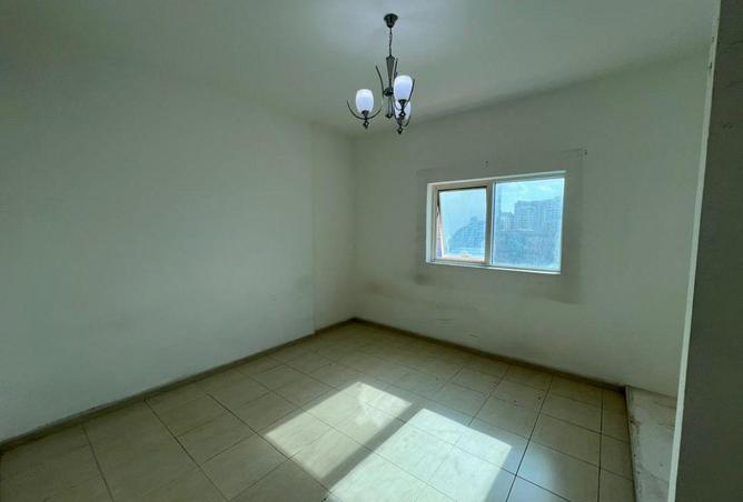 73863254 - Property Image 3