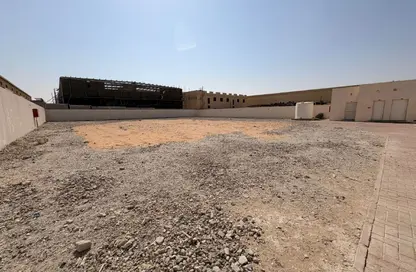 أرض - استوديو للايجار في الصجعة الصناعية - الصجعة - الشارقة