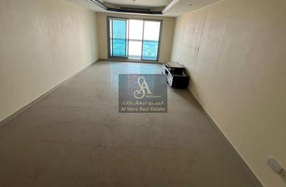 Apartment - 2 - 4 for rent in Corniche Tower - Ajman Corniche Road - Ajman