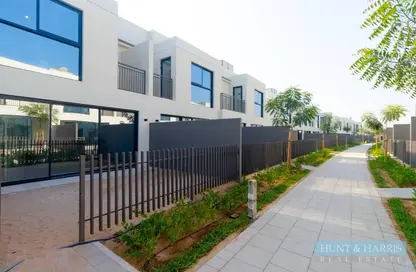Townhouse - 3 Bedrooms - 3 Bathrooms for rent in Falcon Island North - Falcon Island - Al Hamra Village - Ras Al Khaimah