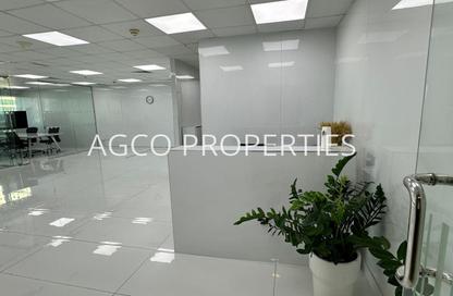 Office Space - Studio - 1 Bathroom for rent in One Lake Plaza - JLT Cluster T - Jumeirah Lake Towers - Dubai