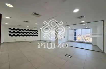 Office Space - Studio for rent in I Rise Tower - Barsha Heights (Tecom) - Dubai