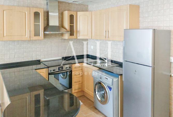 57768598 - Property Image 2