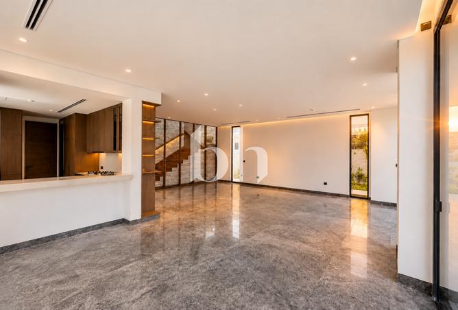 113695323 - Property Image 3