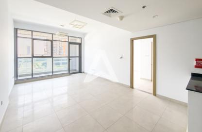 Apartment - 1 Bedroom - 2 Bathrooms for sale in Paradise View 1 - Majan - Dubai
