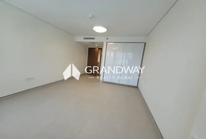 151897646 - Property Image 3