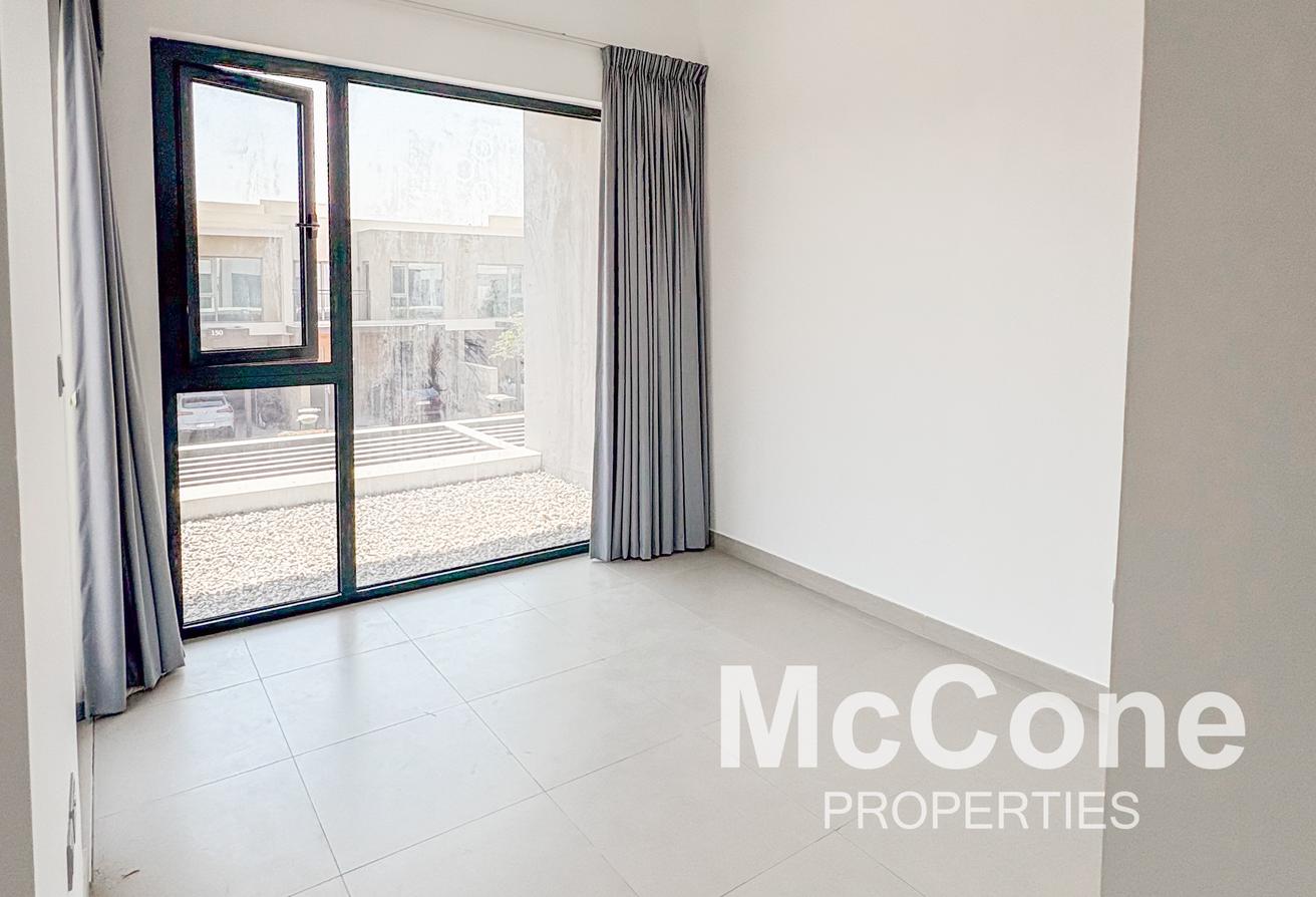 Maids Room | Corner Unit | Amazing Area photo 7