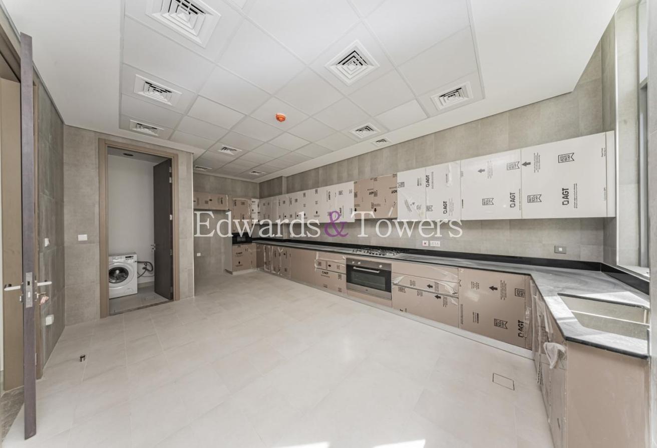 6BR Villa with Private Pool | Elevator| Vacant photo 10