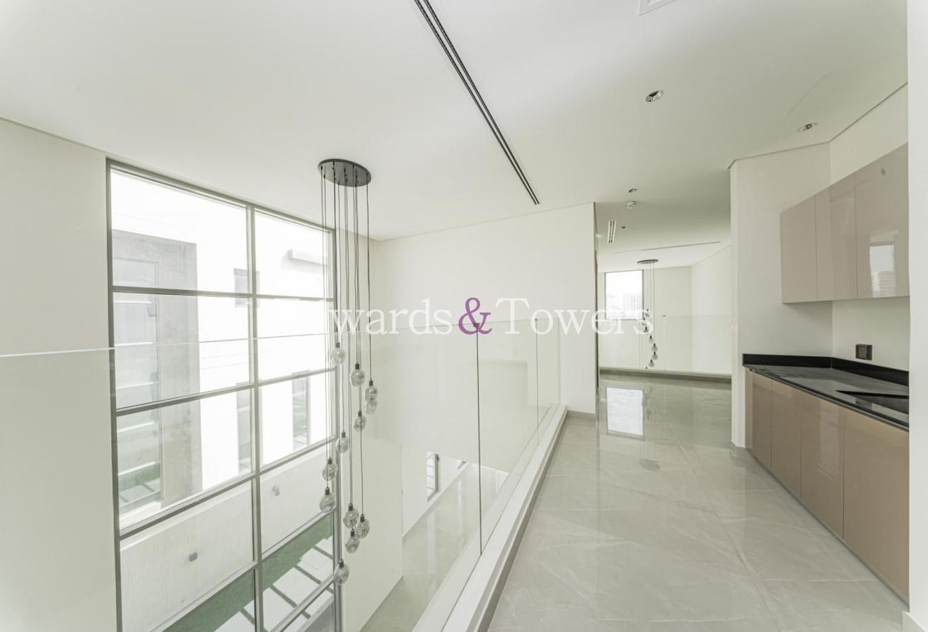 6BR Villa with Private Pool | Elevator| Vacant photo 14