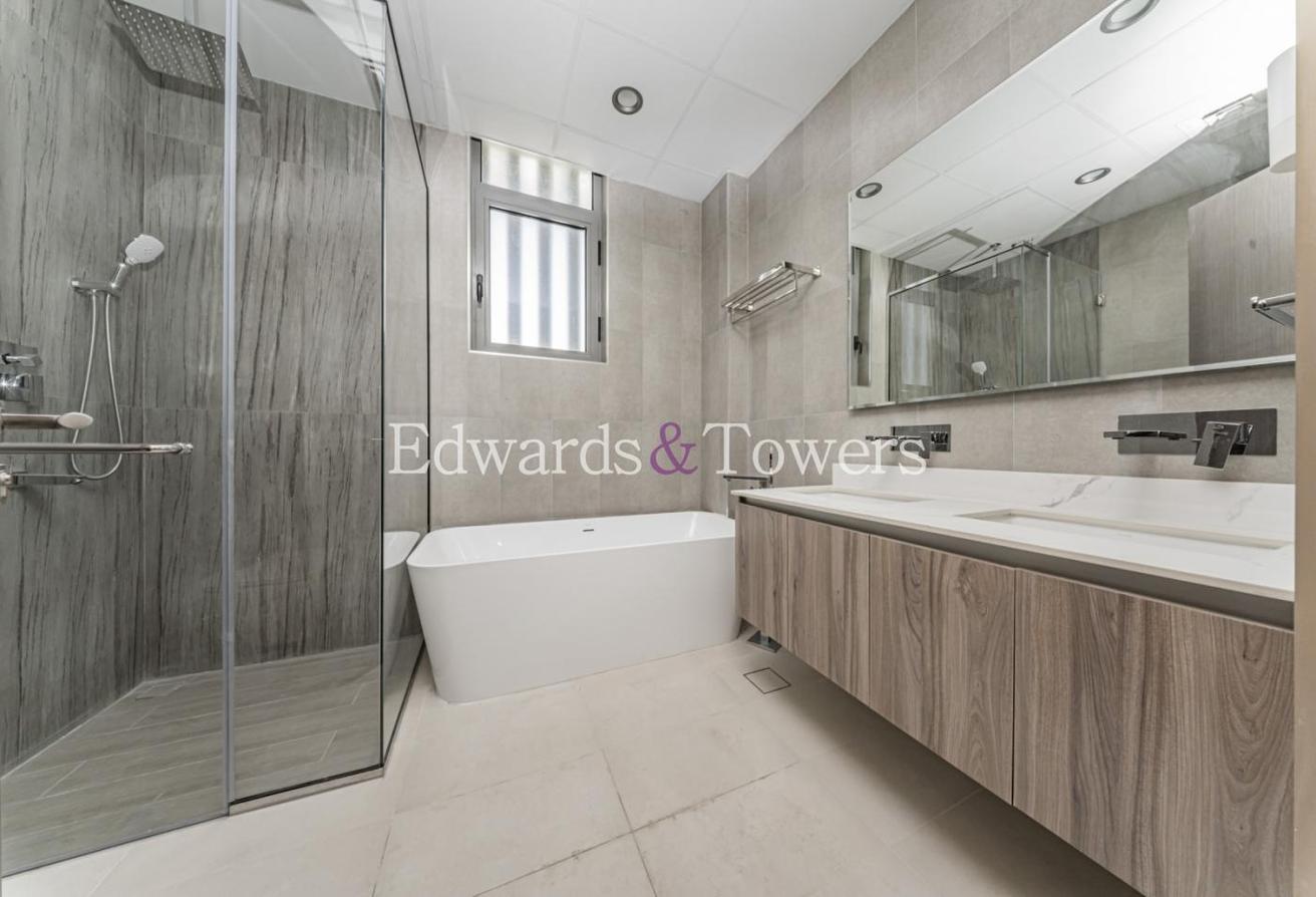 6BR Villa with Private Pool | Elevator| Vacant photo 17