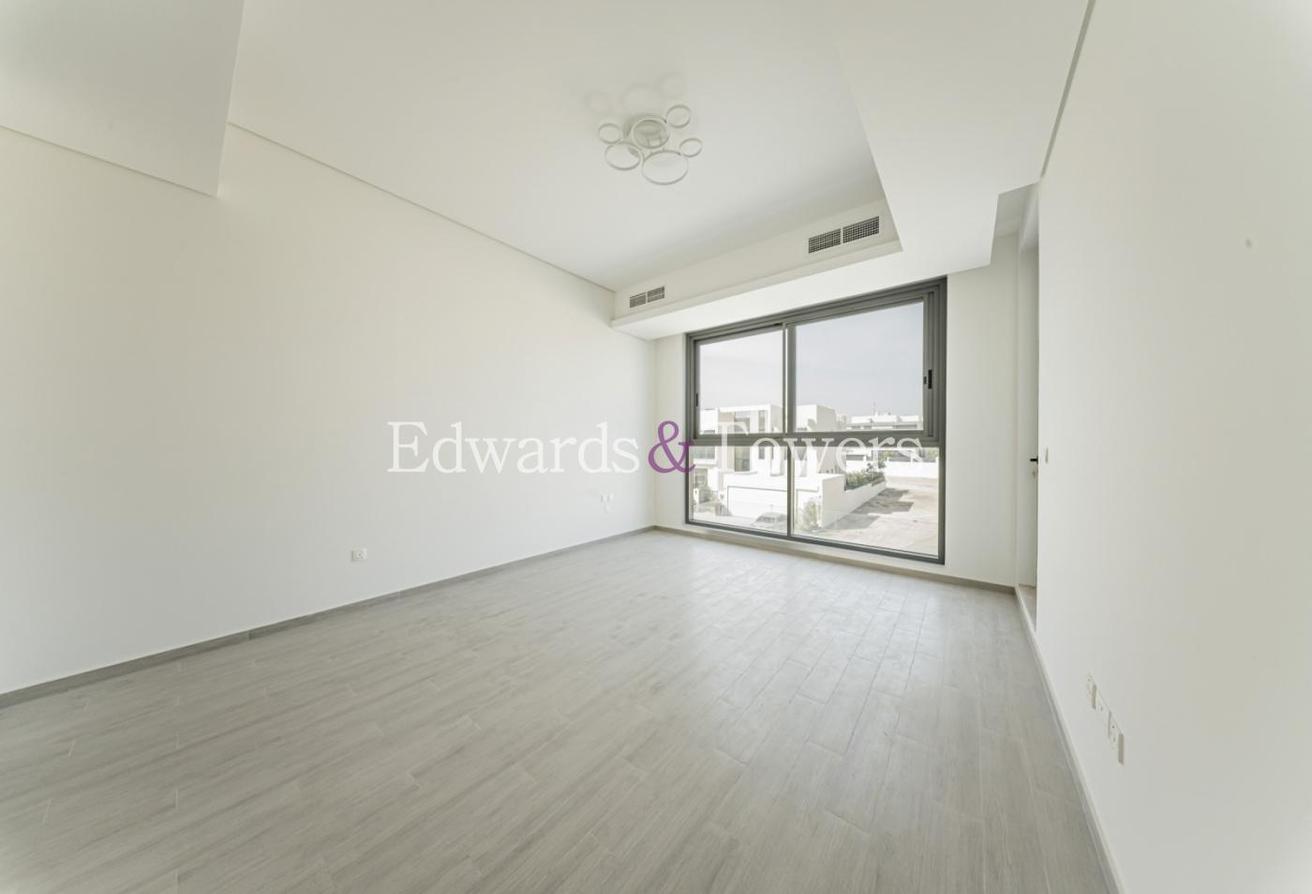 6BR Villa with Private Pool | Elevator| Vacant photo 16