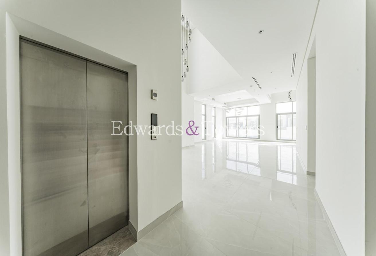 6BR Villa with Private Pool | Elevator| Vacant photo 12