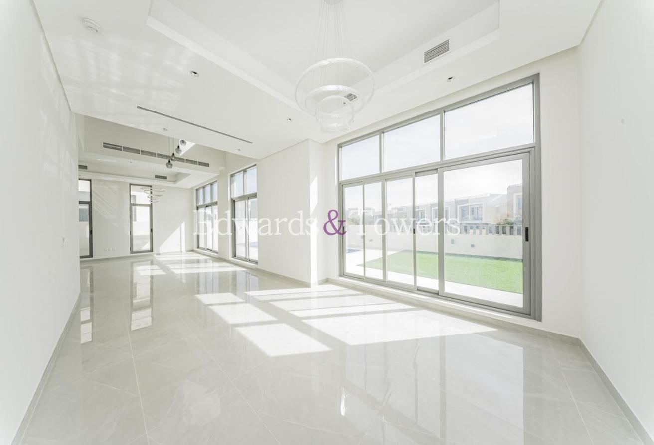 6BR Villa with Private Pool | Elevator| Vacant photo 4