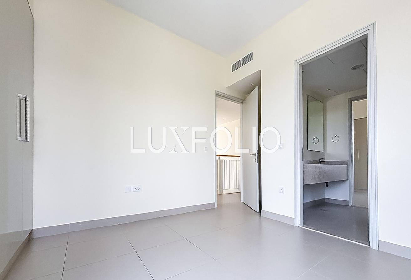 Greenbelt | Large Plot | Vacant August photo 13