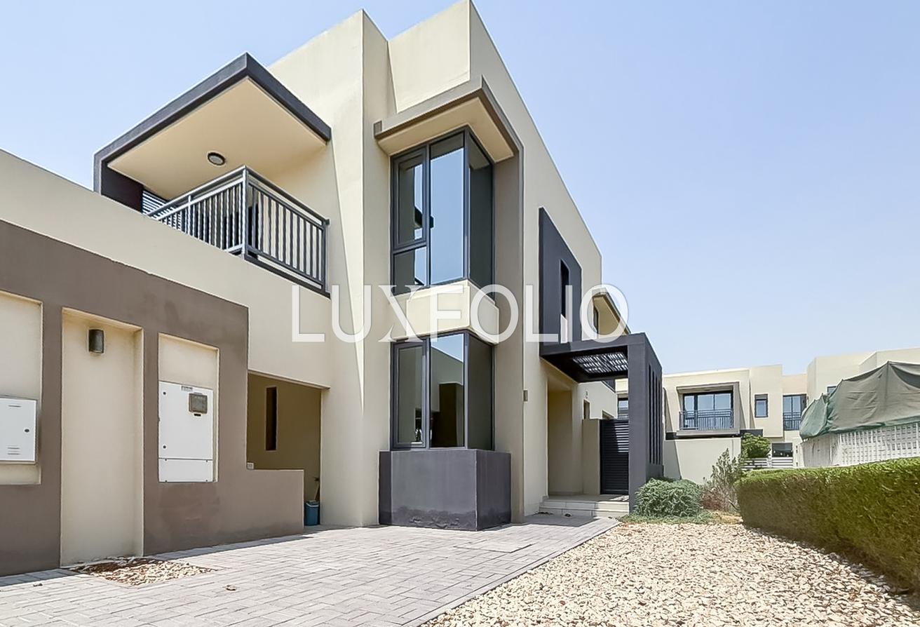 Greenbelt | Large Plot | Vacant August photo 17