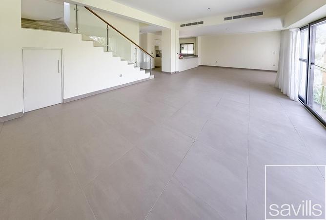 86611663 - Property Image 3