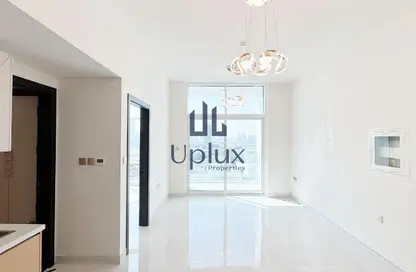 شقة - غرفة نوم - 1 حمام للايجار في سكايز من دانوب - ارجان - دبي