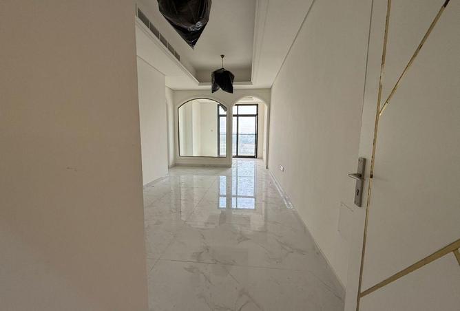 76975066 - Property Image 2