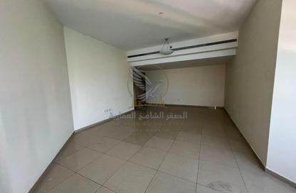 Apartment - 2 Bedrooms - 3 Bathrooms for rent in Al Khan Corniche - Al Khan - Sharjah