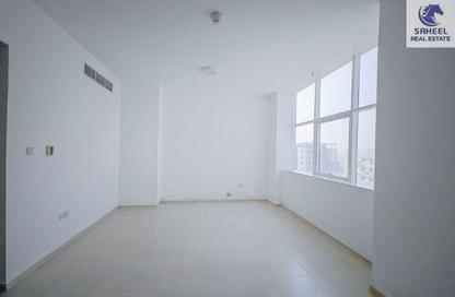 Apartment - Studio - 1 for rent in Union Tower - Al Seer - Ras Al Khaimah