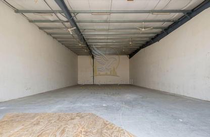 Warehouse - Studio - 1 Bathroom for rent in Industrial Area 18 - Sharjah Industrial Area - Sharjah