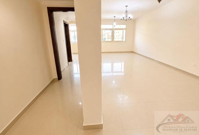 128849952 - Property Image 2