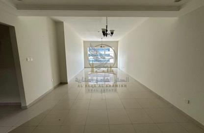 Apartment - 3 - 4 for rent in Al Khan Lagoon Tower - Al Khan Lagoon - Al Khan - Sharjah Apartment - 3 - 4 for rent in Al Khan Lagoon Tower - Al Khan Lagoon - Al Khan - Sharjah