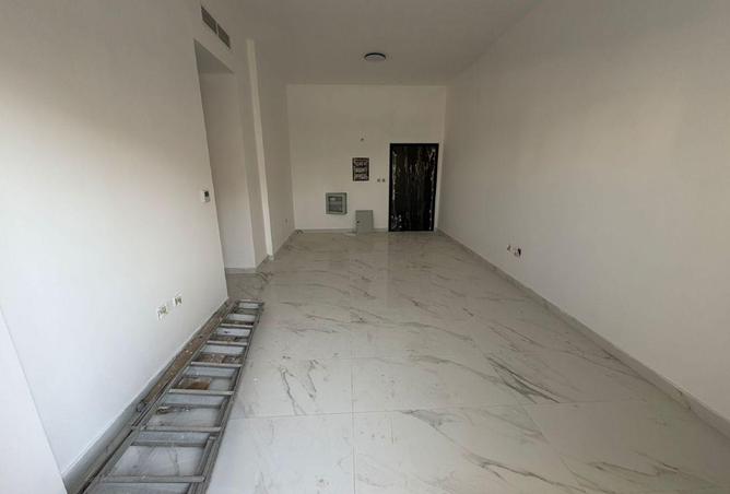 57793354 - صورة العقار 2