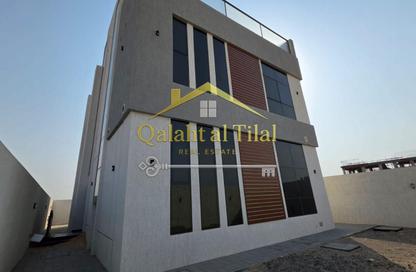 Villa - Studio - 4 for rent in Tilal City D - Tilal City - Sharjah