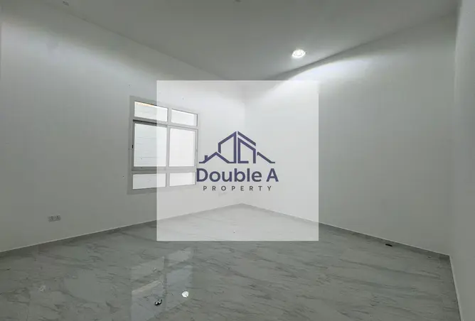 157803855 - Property Image 2