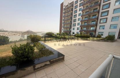Apartment - 1 Bedroom - 2 Bathrooms for rent in University View - Dubai Silicon Oasis - Dubai