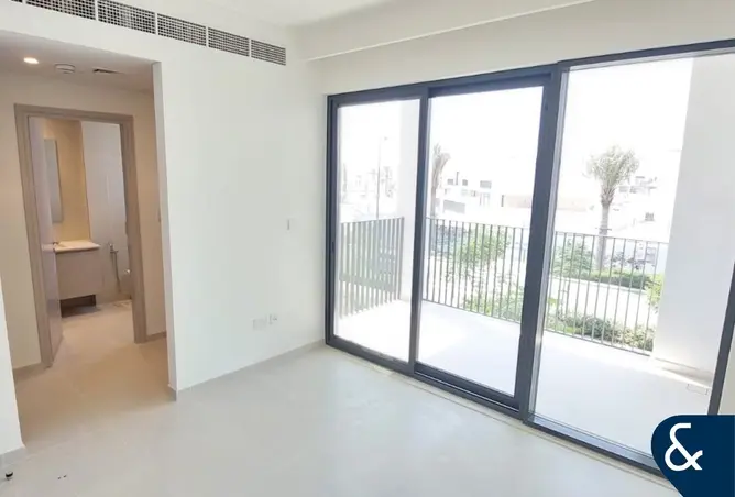 156914353 - Property Image 3