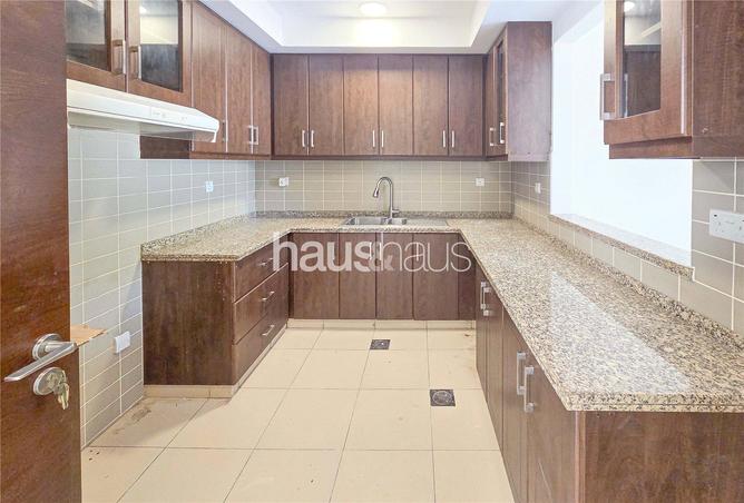 54398418 - صورة العقار 2