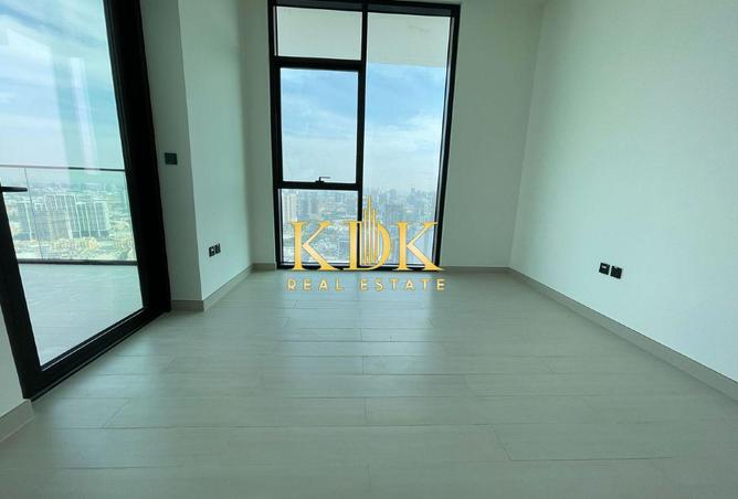 83227555 - Property Image 2