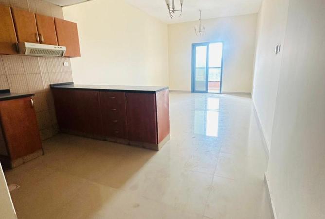 77392327 - Property Image 3