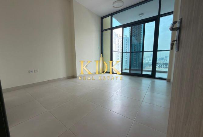 77799023 - Property Image 3