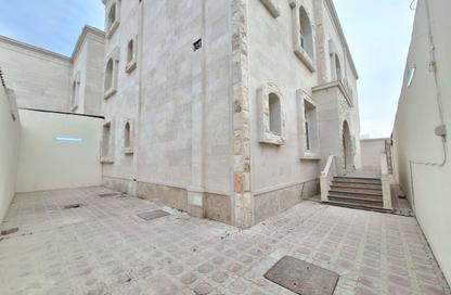 Villa - 6 - 7 for rent in Shakhbout City - Abu Dhabi