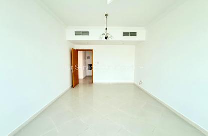 Apartment - 1 Bedroom - 2 Bathrooms for rent in New Al Taawun Road - Al Taawun - Sharjah