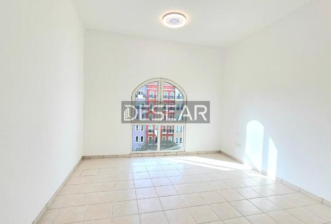 73840568 - Property Main Image