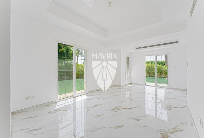 92244125 - Property Image 2